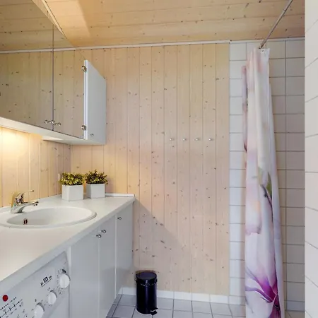 Дом отдыха Sointu - 250m From The Sea By Interhome Транекер